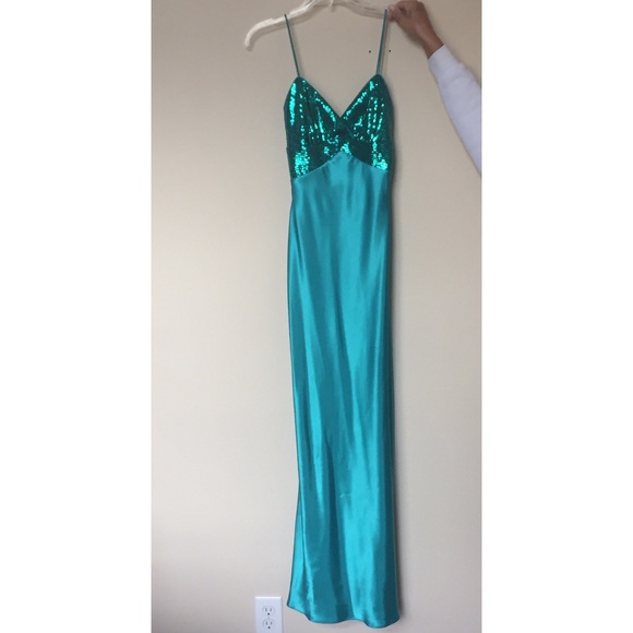 ARIELLA teal sequin strap prom dress 👗 - Picture 4 of 7
